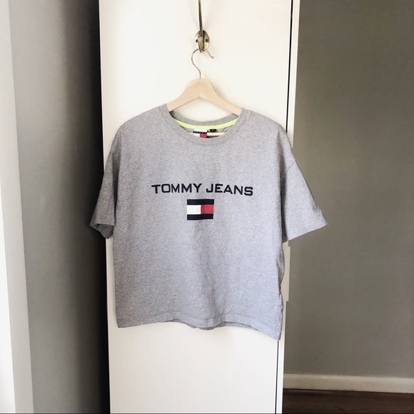tommy jeans graphic tee
